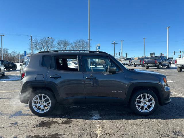 Used 2020 Jeep Renegade Latitude w/ Cold Weather Group image 8