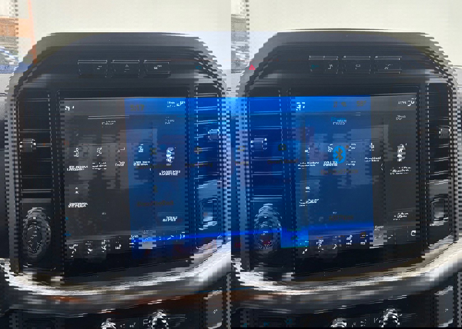 Certified 2022 Ford F150 Lariat image 36