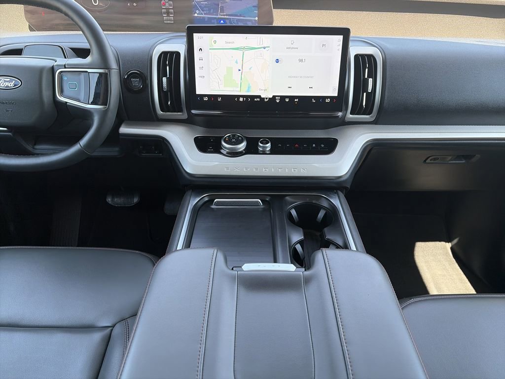 Certified 2025 Ford Expedition Active AWD/4WD image 16