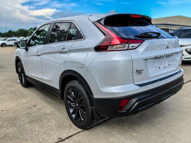 Used 2025 Mitsubishi Eclipse Cross LE AWD/4WD image 3