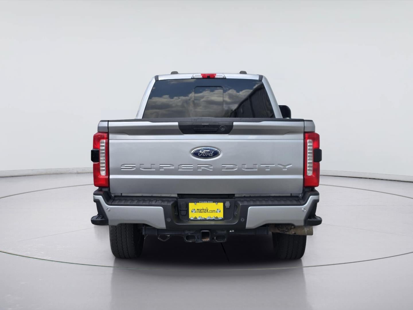 Certified 2023 Ford F250 XL w/ STX Appearance Package AWD/4WD image 5