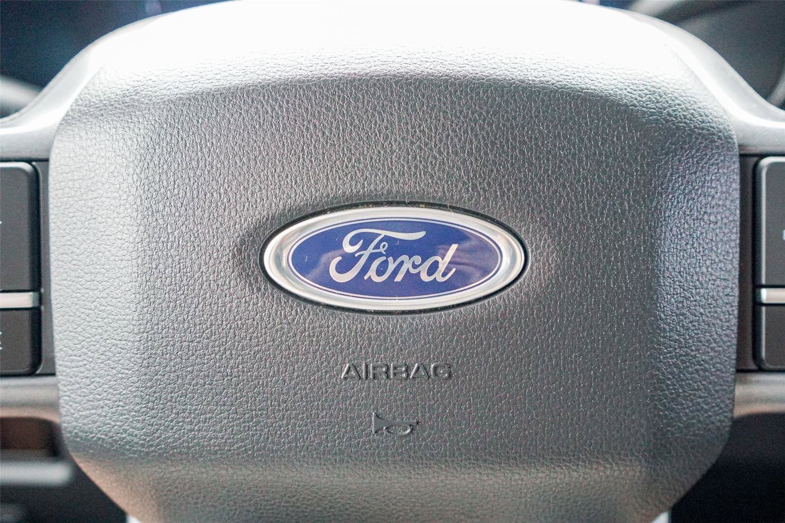 Certified 2023 Ford F250 Lariat w/ Chrome Package AWD/4WD image 15