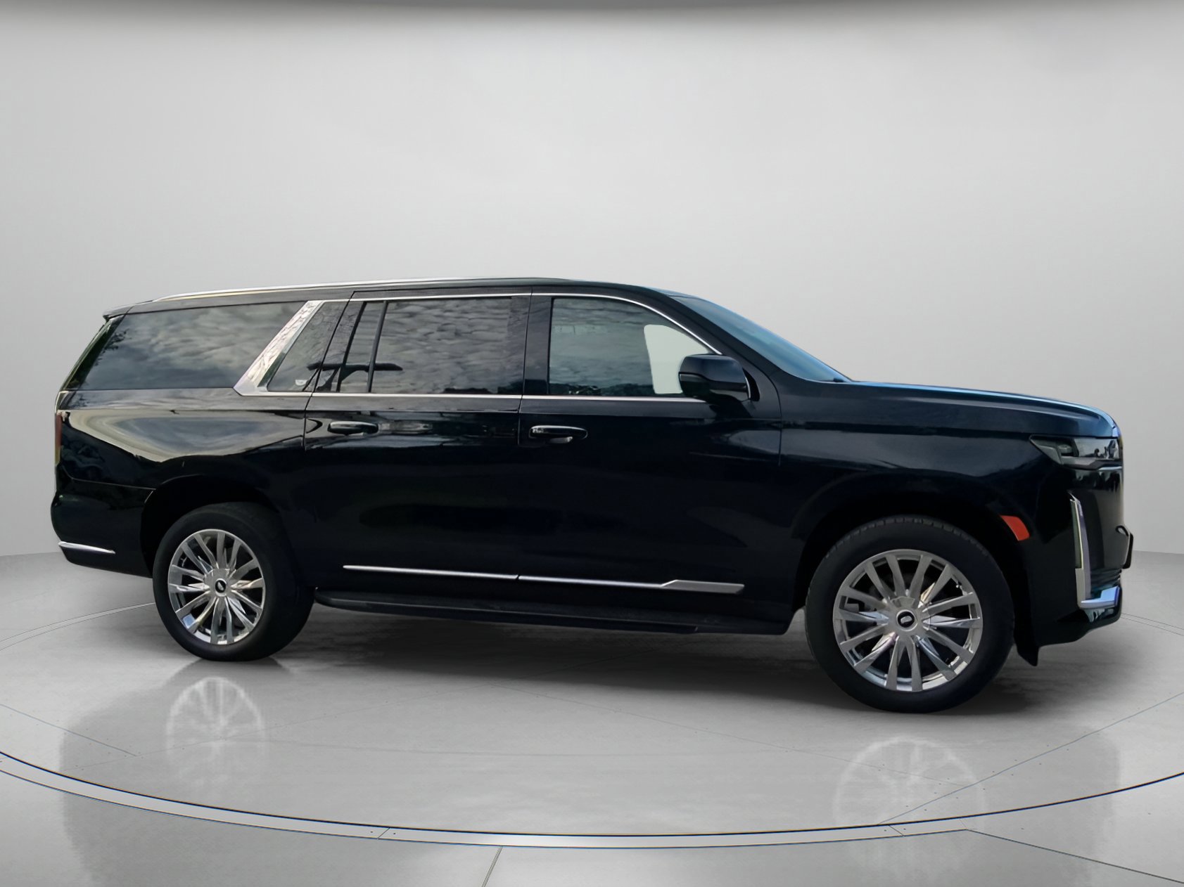 Used 2021 Cadillac Escalade ESV Premium Luxury AWD/4WD image 30