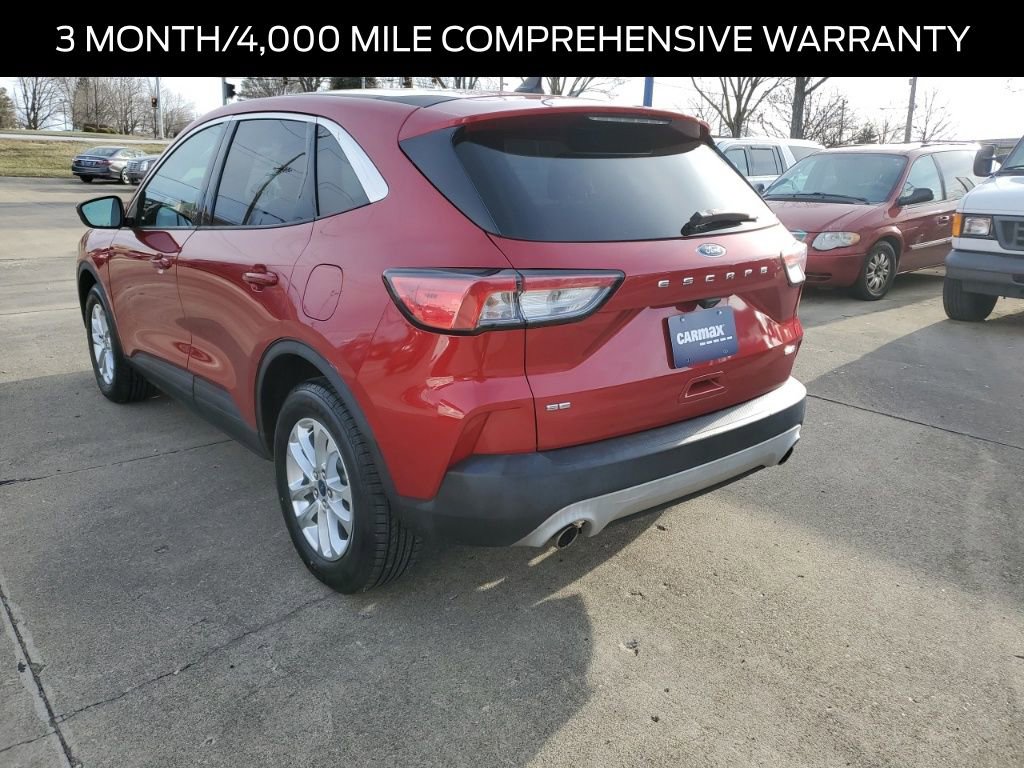 Certified 2020 Ford Escape SE image 3