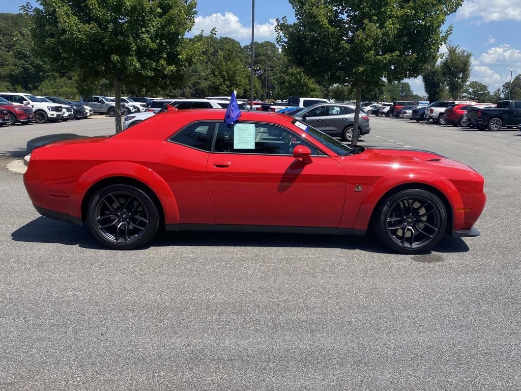 Used 2022 Dodge Challenger R/T Scat Pack RWD image 2