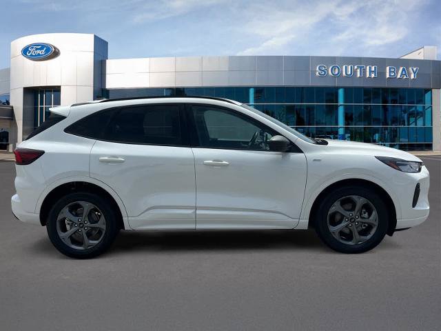 Certified 2023 Ford Escape ST-Line w/ Equipment Group 301A FWD image 6