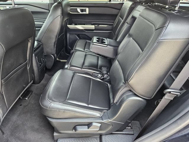 Certified 2023 Ford Explorer XLT w/ Equipment Group 202A RWD image 26