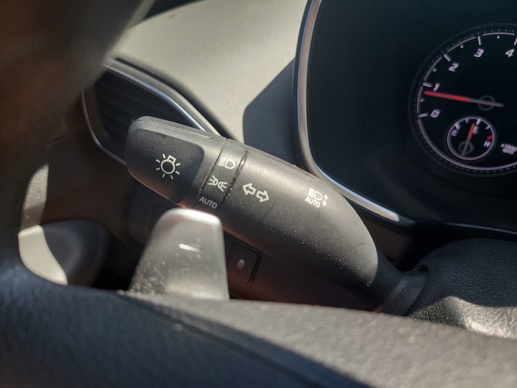 Used 2022 Hyundai Santa Fe SEL image 28