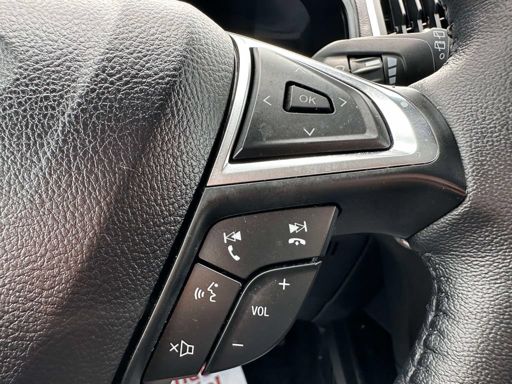 Certified 2024 Ford Edge Titanium AWD/4WD image 15