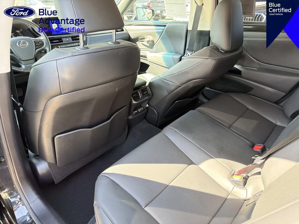 Used 2025 Lexus ES 350 w/ Accessory Package (Z1) FWD image 11