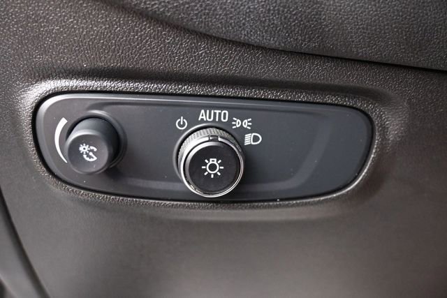 Used 2024 Chevrolet Equinox LS w/ LS Convenience Package FWD image 23