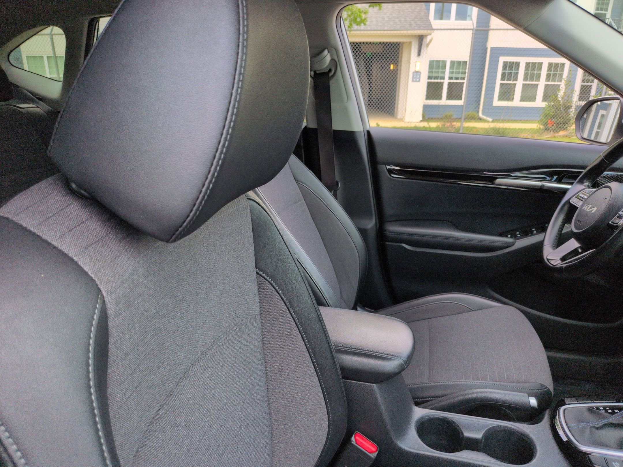 Used 2023 Kia Seltos S w/ Navigation Package image 35