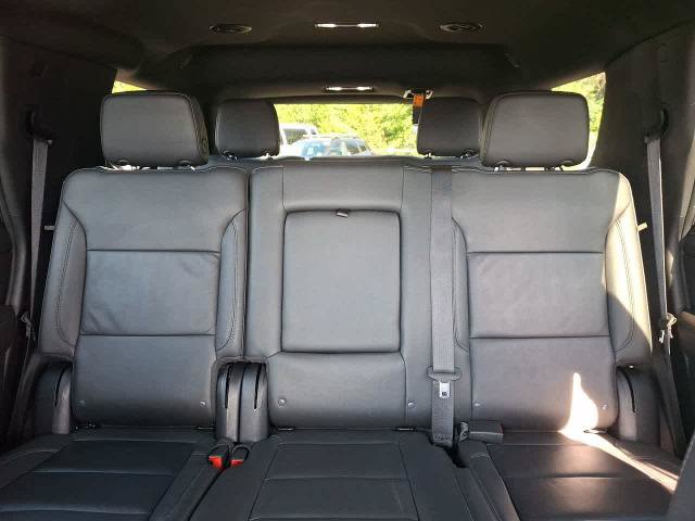 Used 2024 Chevrolet Tahoe LT AWD/4WD image 13