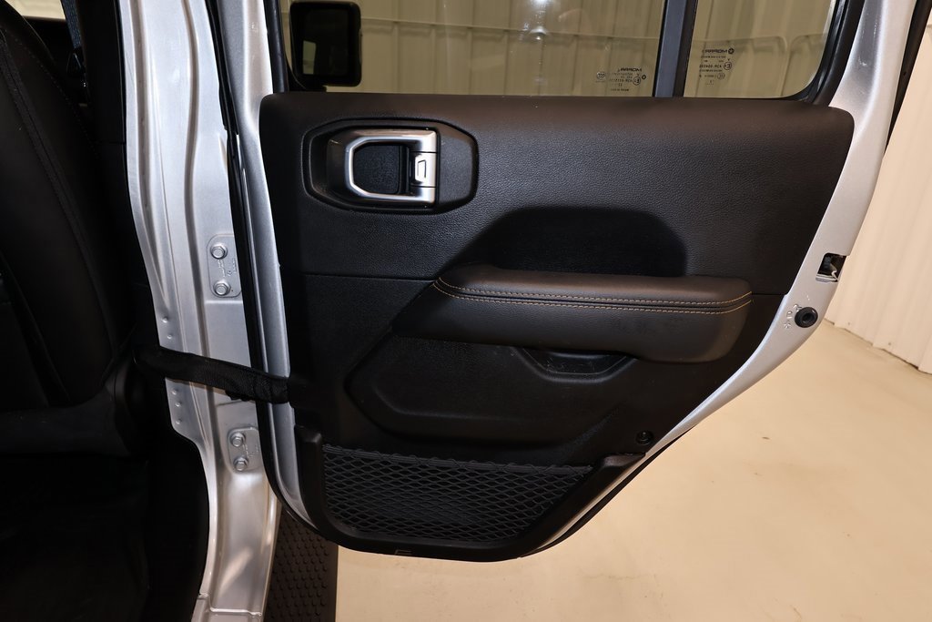 Used 2022 Jeep Wrangler Unlimited Sahara image 20