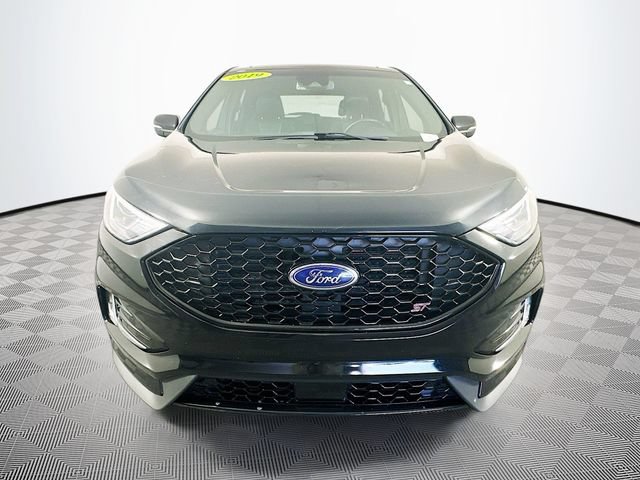 Certified 2019 Ford Edge ST w/ Cold Weather Package AWD/4WD image 5