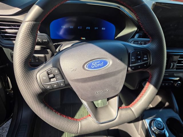 Certified 2023 Ford Escape ST-Line Elite w/ Premium Technology Package AWD/4WD image 13