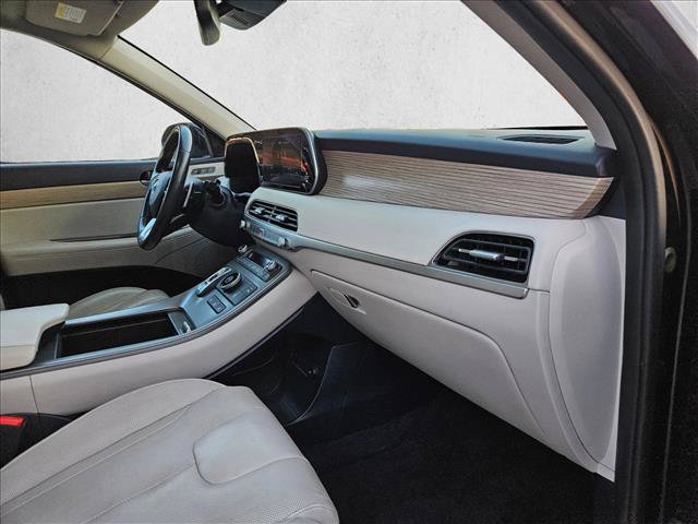 Used 2022 Hyundai Palisade SEL w/ Premium Package FWD image 17