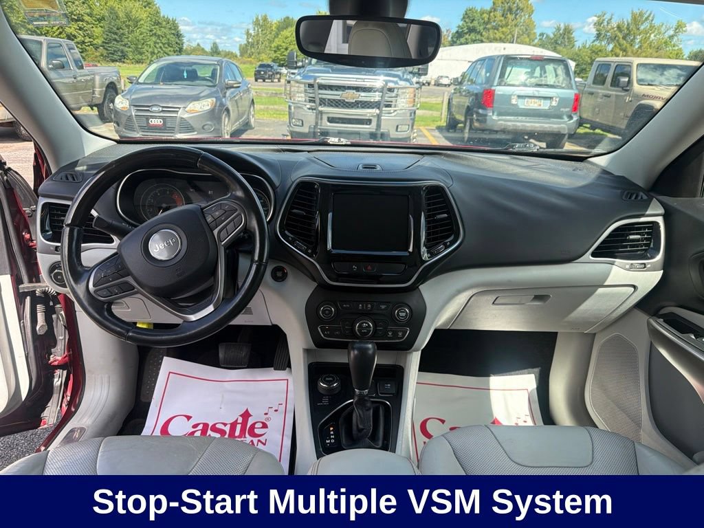 Used 2019 Jeep Cherokee Overland AWD/4WD image 31