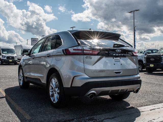 Certified 2024 Ford Edge Titanium AWD/4WD image 7
