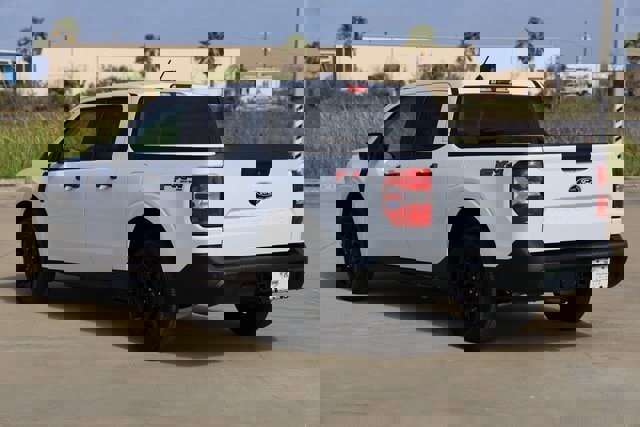 Certified 2025 Ford Maverick XLT w/ XLT Luxury Package image 3