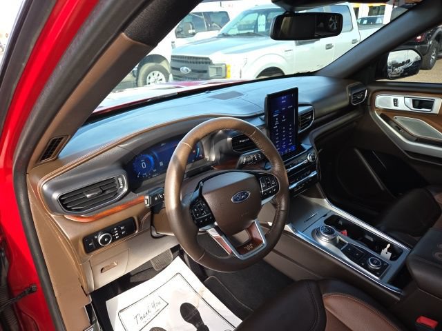Certified 2024 Ford Explorer King Ranch w/ Technology Package AWD/4WD image 29