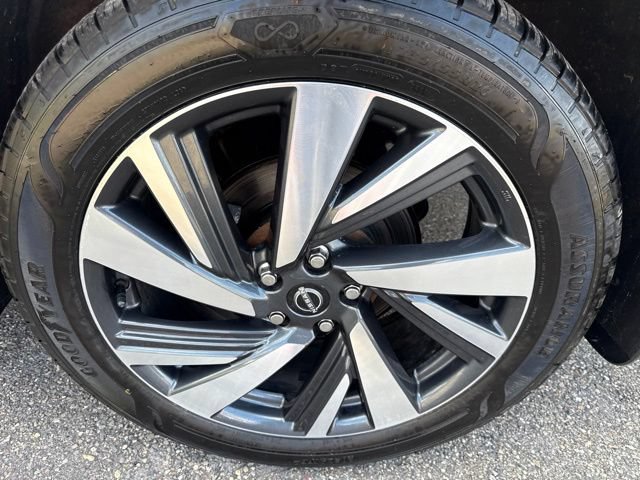 Used 2024 Nissan Murano SL w/ Cargo Package AWD/4WD image 11