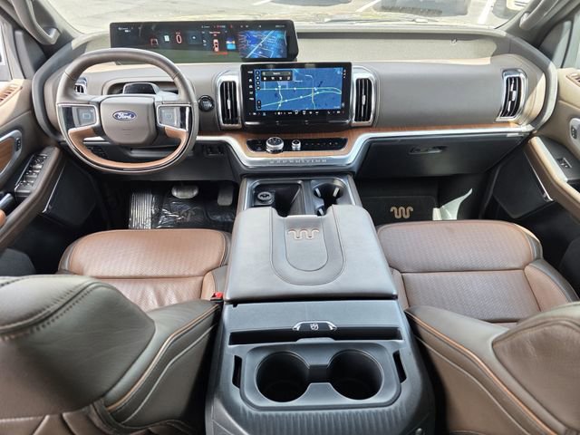 Certified 2025 Ford Expedition King Ranch AWD/4WD image 8