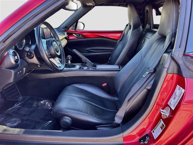 Used 2021 MAZDA MX-5 Miata RF Grand Touring RWD image 22
