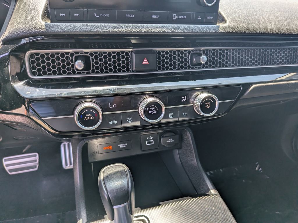 Used 2023 Honda Civic Sport image 25