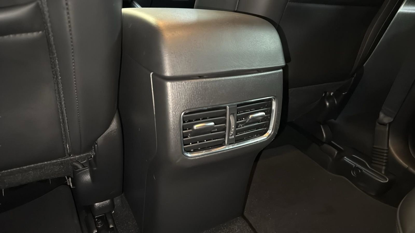 Used 2020 MAZDA CX-5 Touring image 28