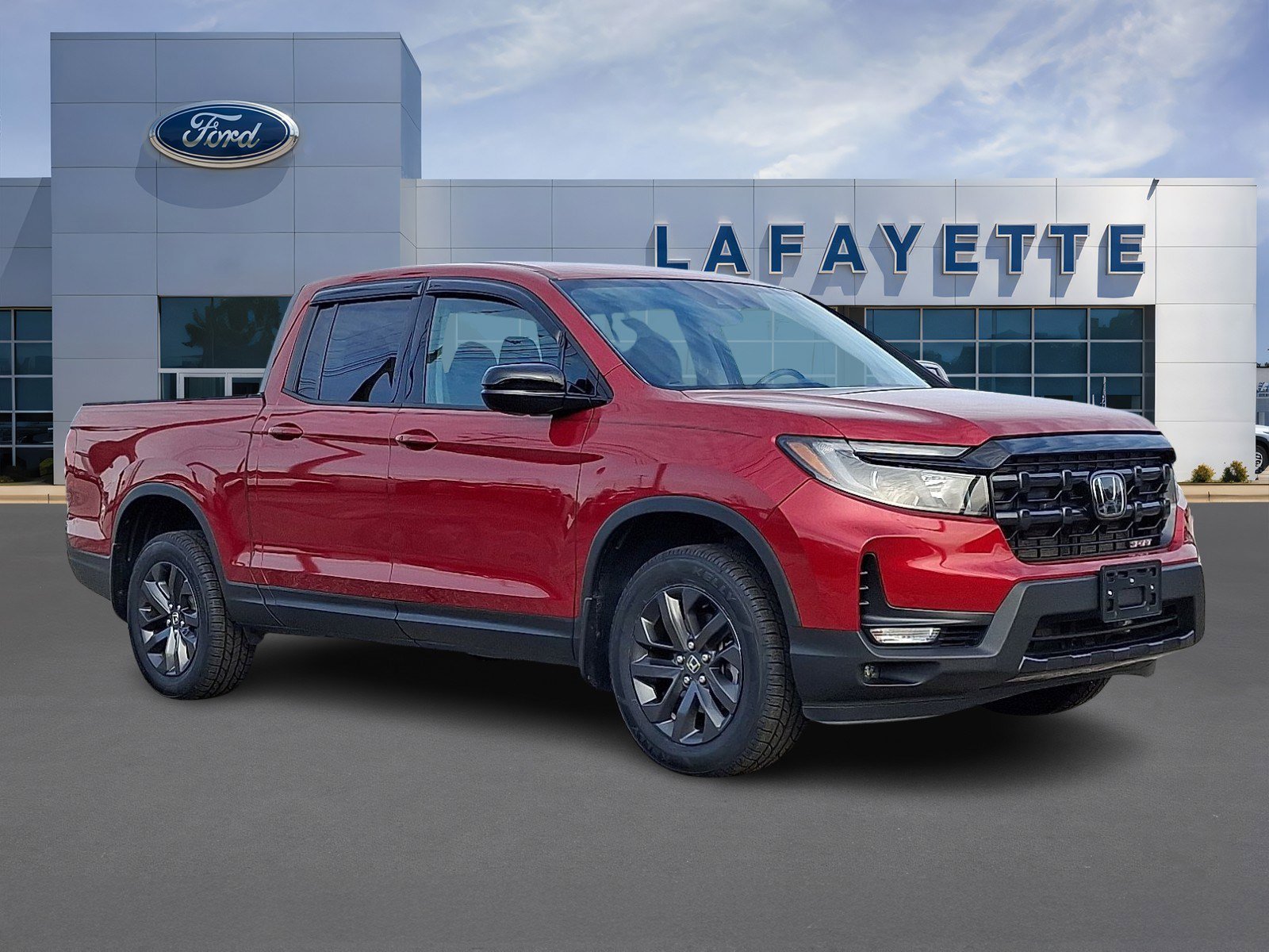 Used 2024 Honda Ridgeline Sport image 1