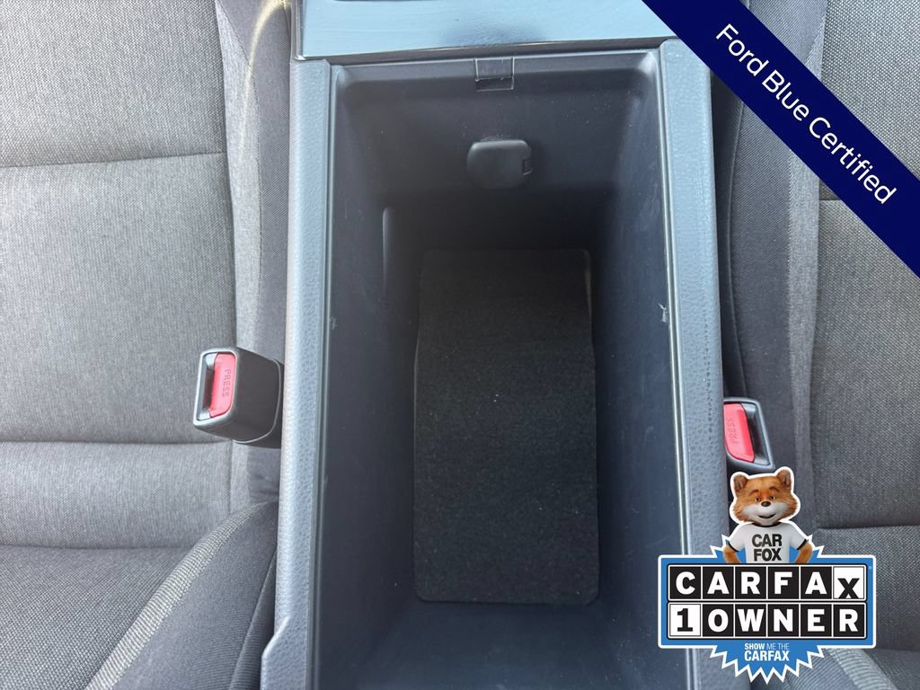 Used 2025 Toyota Camry LE FWD image 28