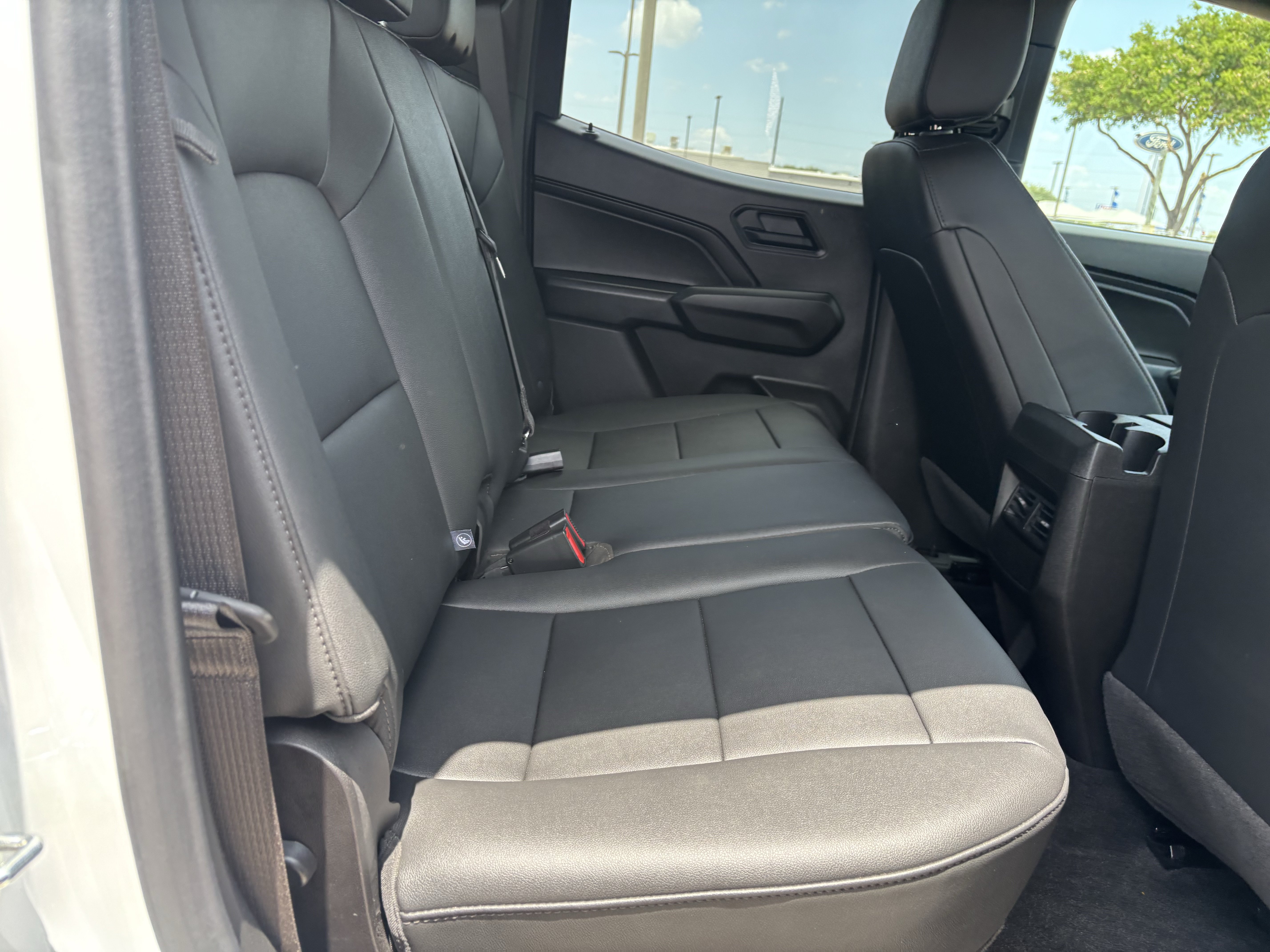 Used 2026 Chevrolet Colorado W/T w/ WT Custom Package RWD image 19