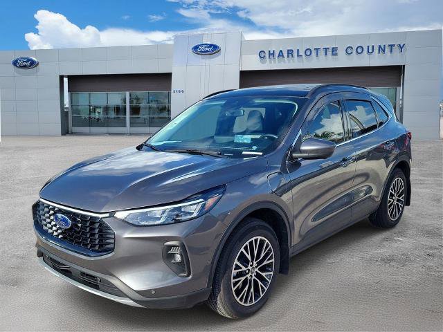 Certified 2024 Ford Escape SE w/ PHEV Premium Package FWD image 2