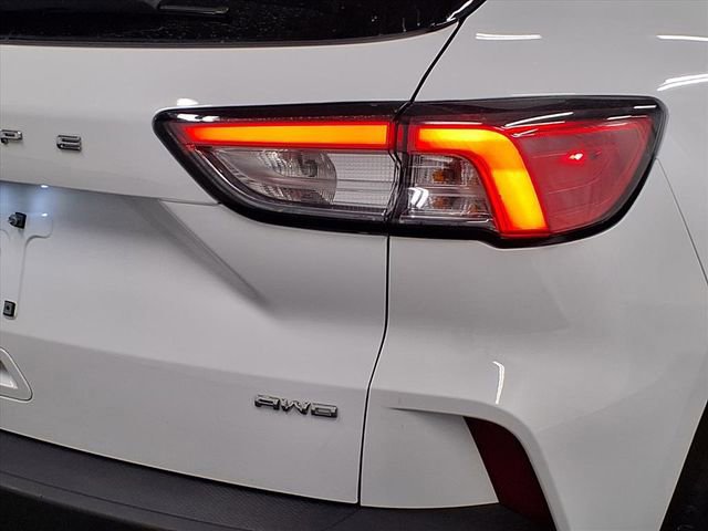 Certified 2022 Ford Escape SEL image 27