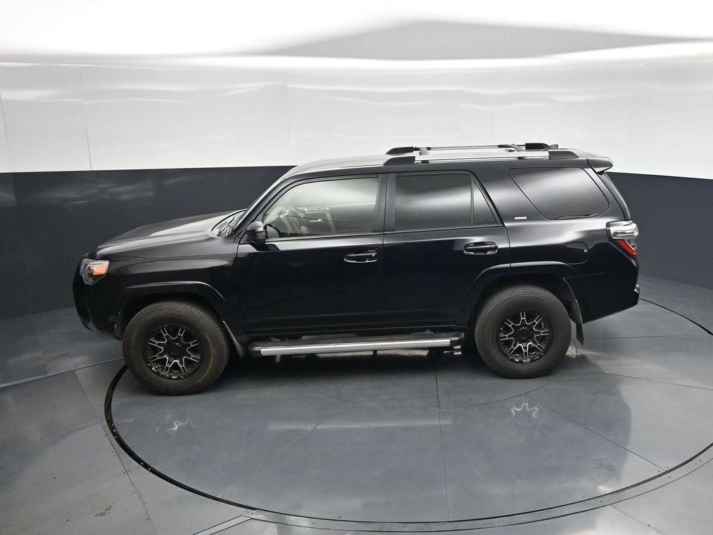 Used 2019 Toyota 4Runner SR5 RWD image 41