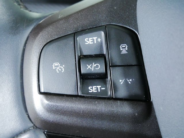 Certified 2024 Ford Mustang Mach-E Premium AWD/4WD image 28