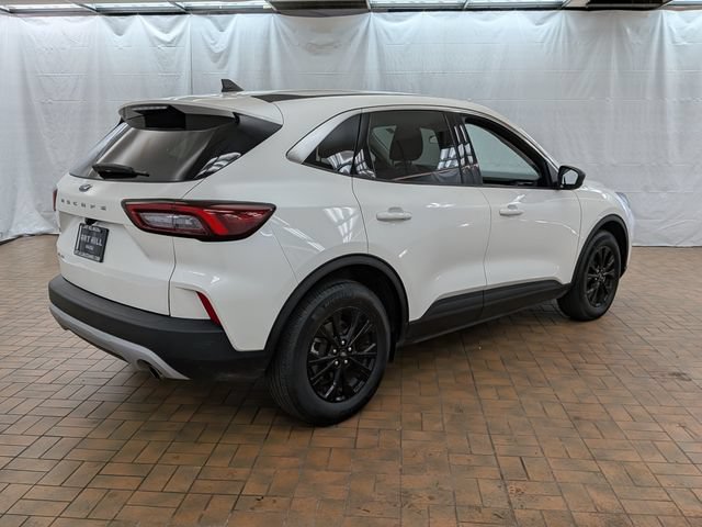 Certified 2023 Ford Escape Active w/ Cold Weather Package FWD image 7