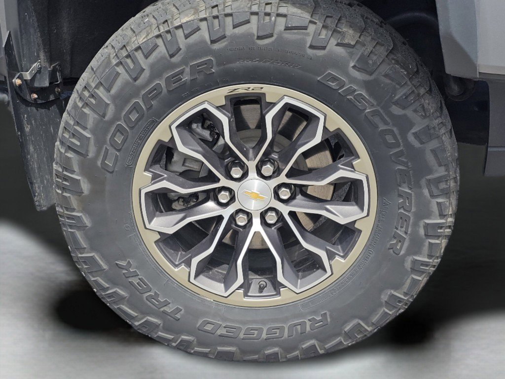 Used 2022 Chevrolet Colorado ZR2 AWD/4WD image 18