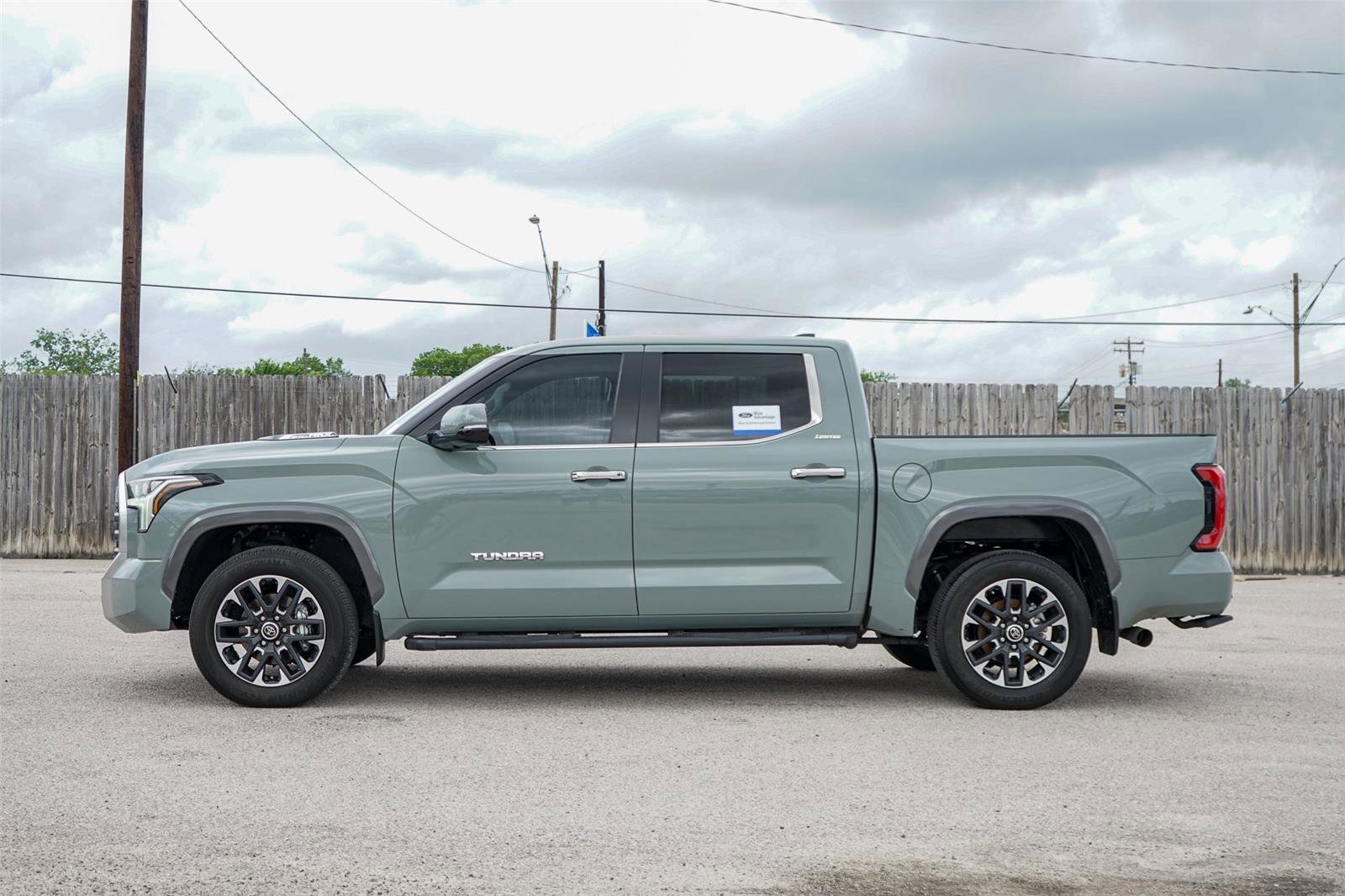 Used 2024 Toyota Tundra Limited image 5
