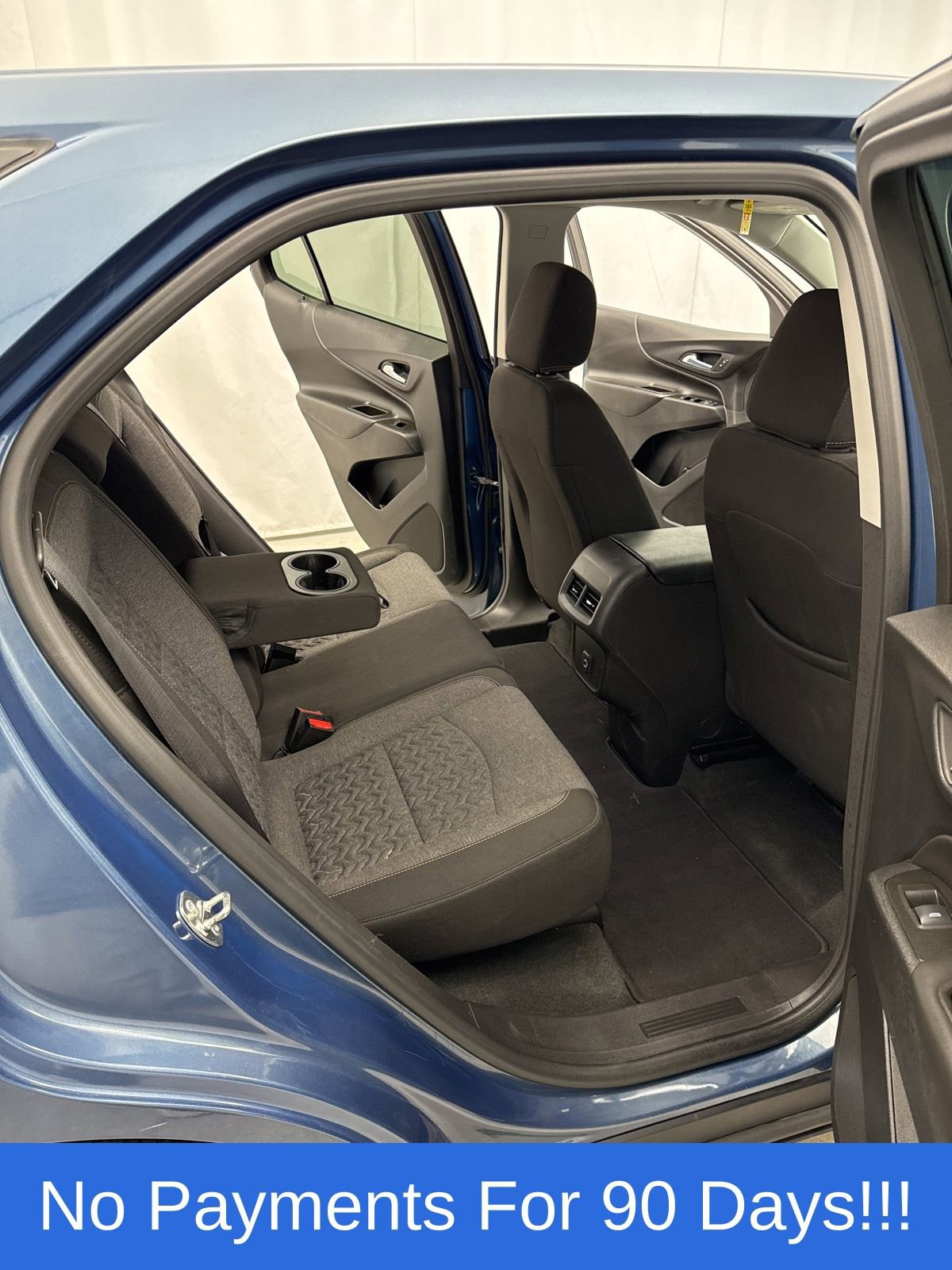 Used 2024 Chevrolet Equinox LT FWD image 30
