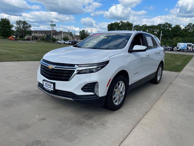 Used 2024 Chevrolet Equinox LT AWD/4WD image 2
