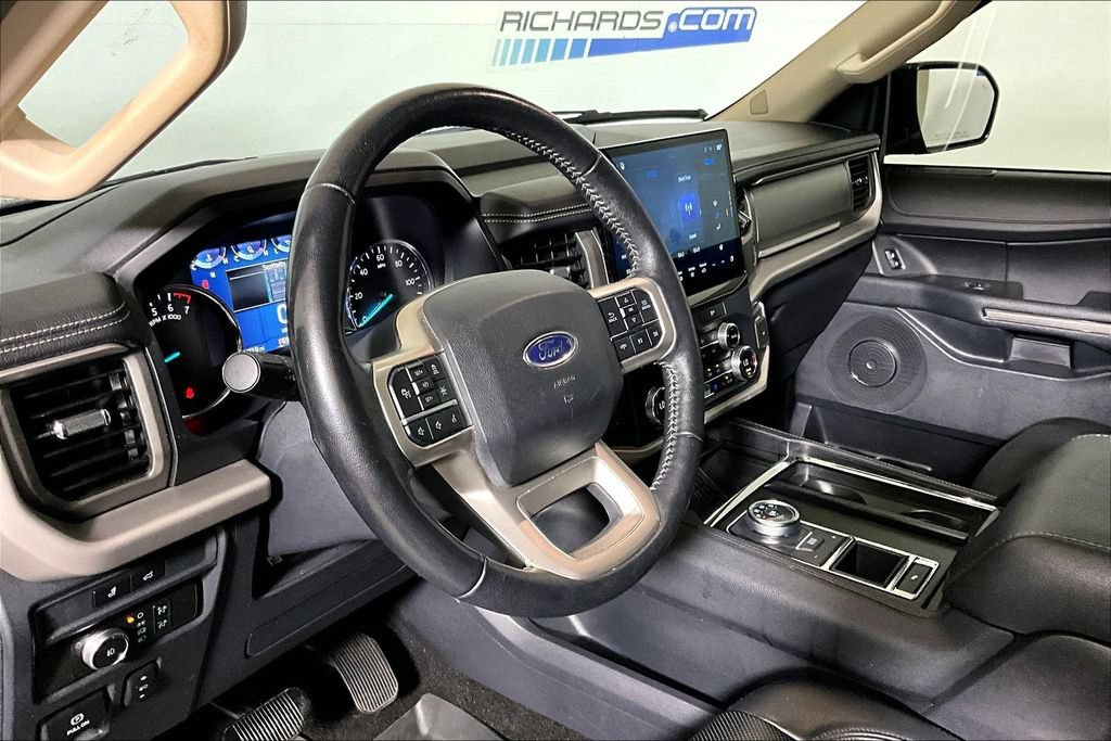 Certified 2022 Ford Expedition XLT RWD image 10