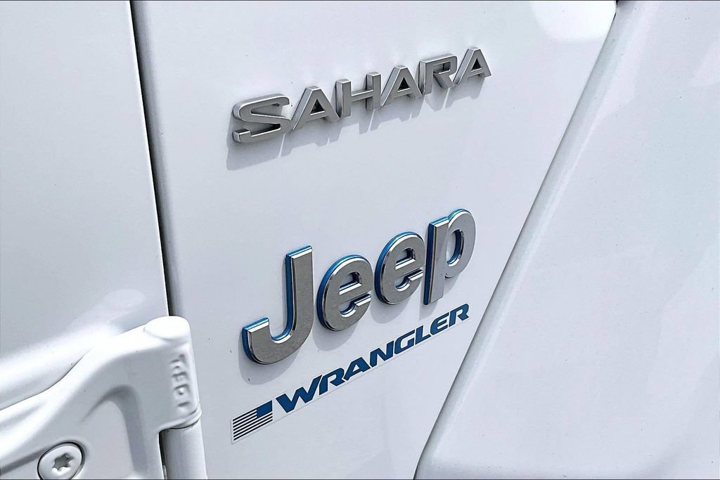 Used 2023 Jeep Wrangler Unlimited Sahara AWD/4WD image 30