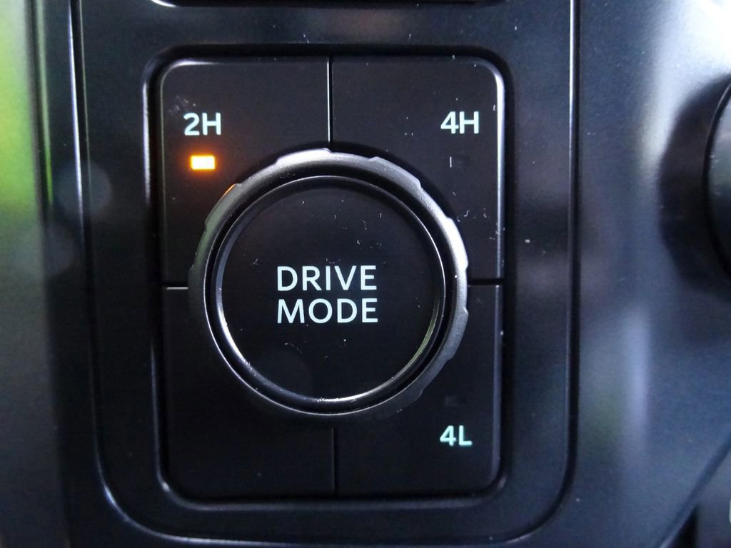 Certified 2025 Ford F150 XLT w/ Equipment Group 301A Standard image 26