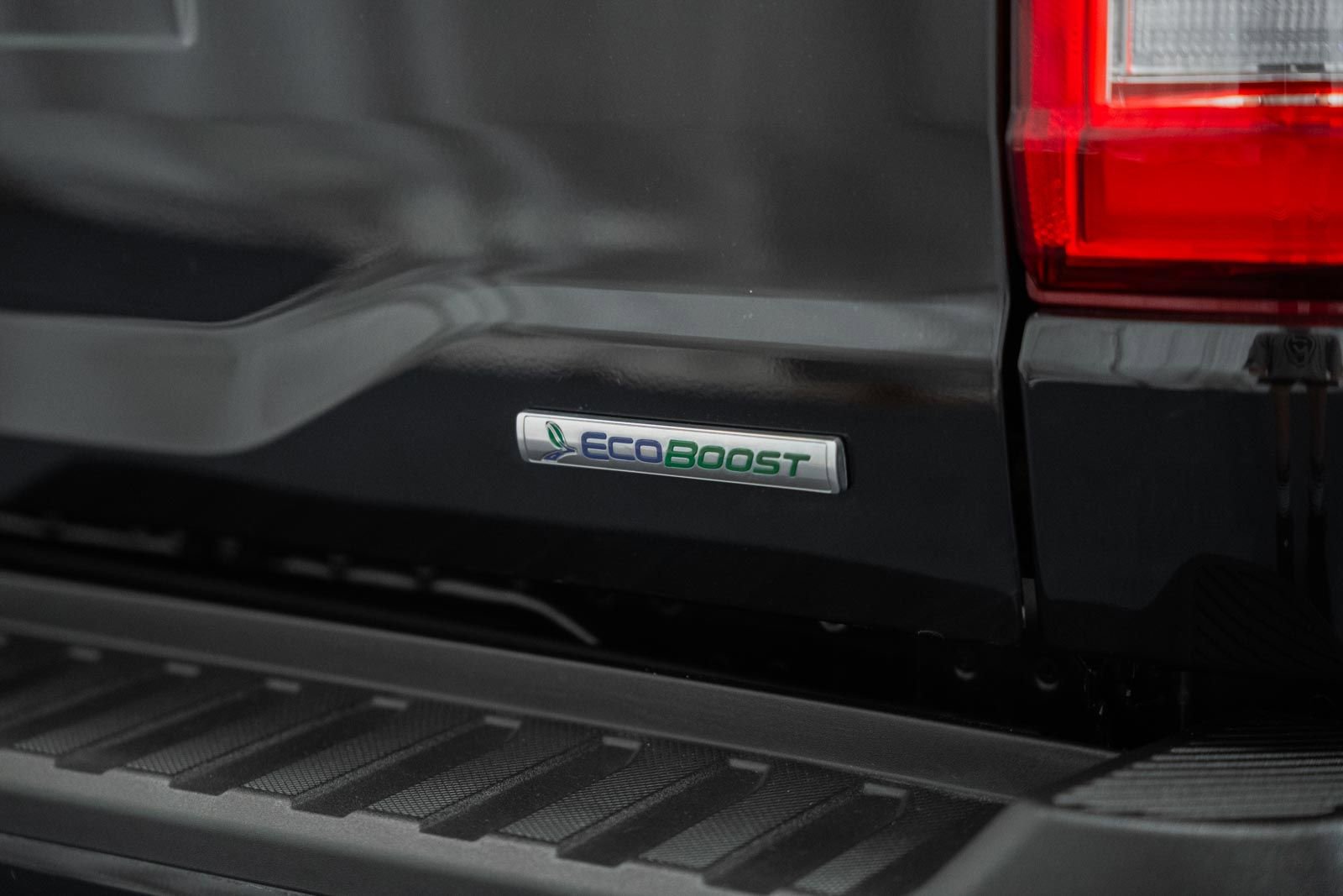 Certified 2023 Ford F150 Lariat w/ Equipment Group 502A High image 9