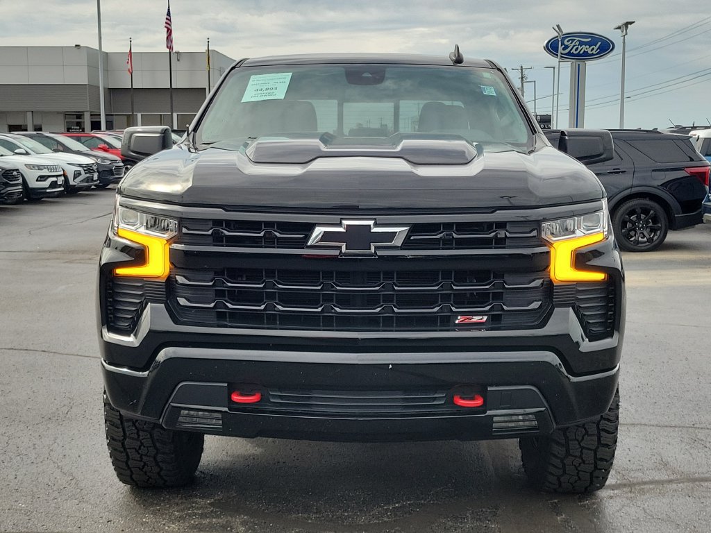 Used 2022 Chevrolet Silverado 1500 LT Trail Boss AWD/4WD image 2