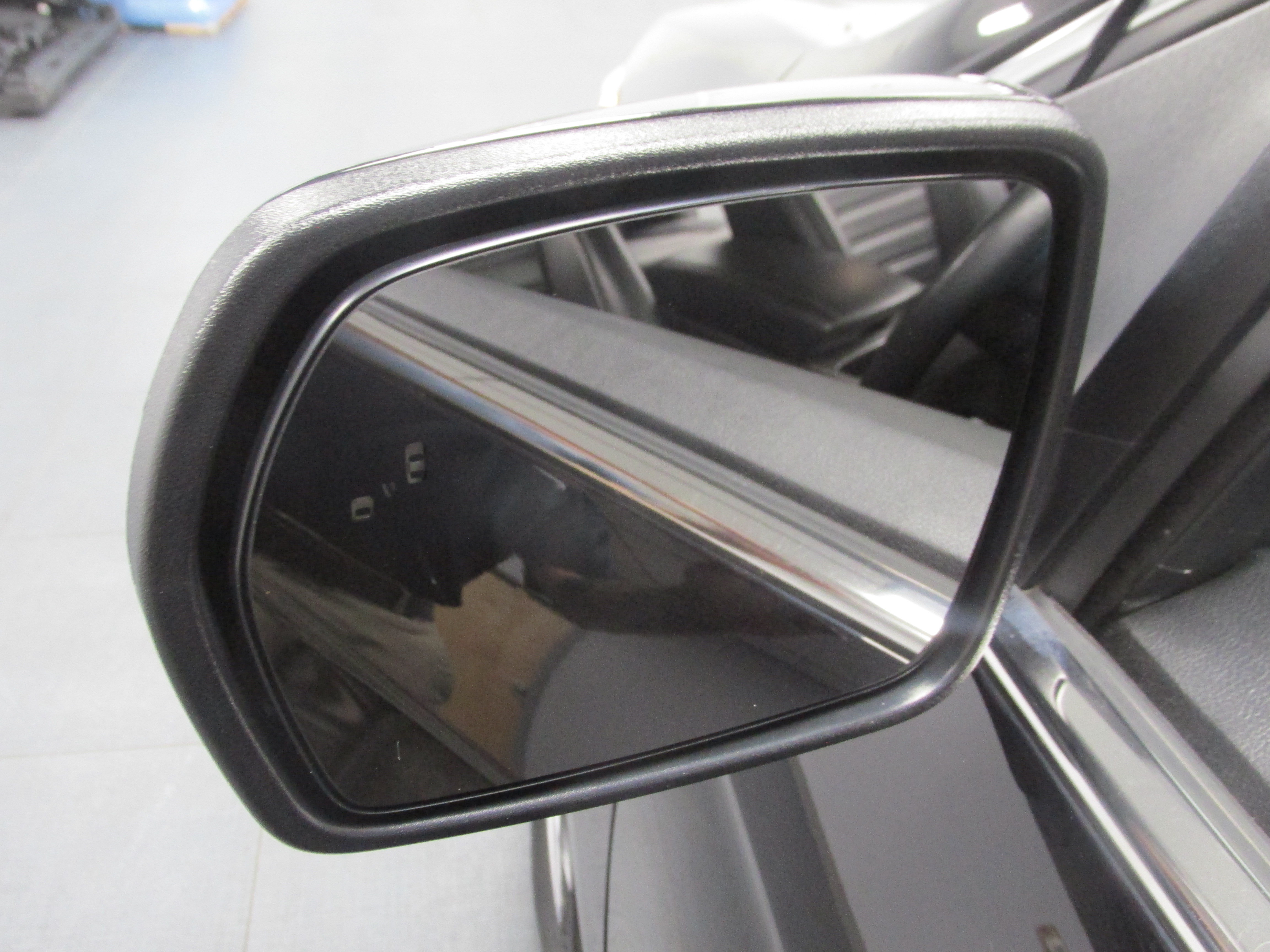Certified 2024 Ford Edge SEL AWD/4WD image 18
