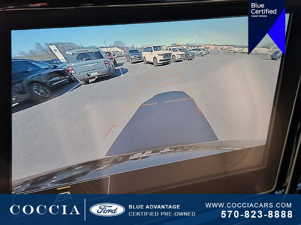 Used 2023 Chevrolet Traverse LT w/ LPO, Floor Liner Package AWD/4WD image 18