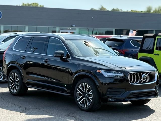 Used 2022 Volvo XC90 T6 Momentum w/ Climate Package image 12